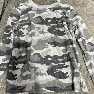 Old Navy Camouflage Long Sleeve Tee